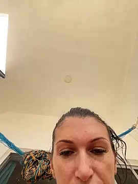 Snapshot of kimberlysnow11 chatting on 9, 4, 2026 kimberlysnow11 online show from 9, 4, 2026
