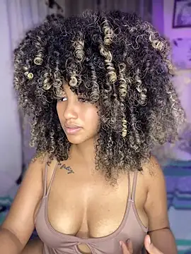 Snapshot of Kendra_curly chatting on 15, 7, 2026 Kendra curly online show from 15, 7, 2026