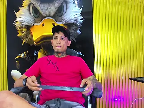 Winsord Bigcock online show from 28, 3, 2026