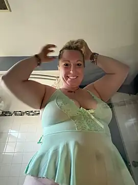 sweetkacibaby online show from 25, 4, 2026