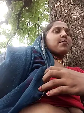 PUNAM  KHAN online show from 8, 7, 2026