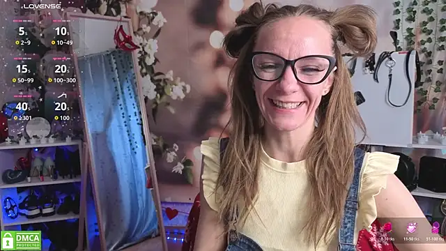 jesica mooonn online show from 2, 5, 2026