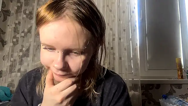 KrystenHoye online show from 27, 3, 2026