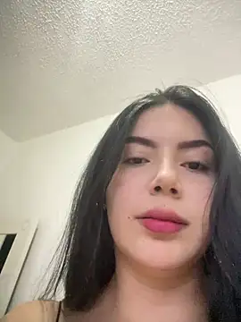 Cami olarte online show from 24, 4, 2026