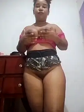 kimberlly25 online show from 10, 4, 2026