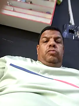 Danielleon12  online show from 18, 4, 2026