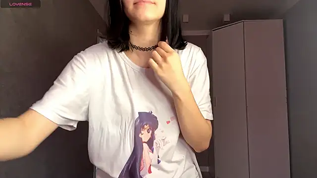 AmeliaMiotii online show from 6, 4, 2026
