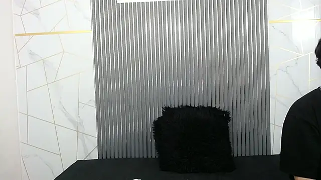 Kitsune 44 online show from 11, 4, 2026