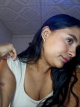 Kim roussee online show from 25, 4, 2026