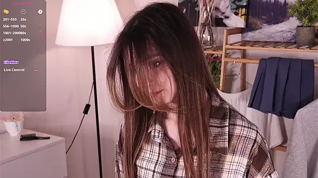 CherlyGuss online show from 9, 4, 2026