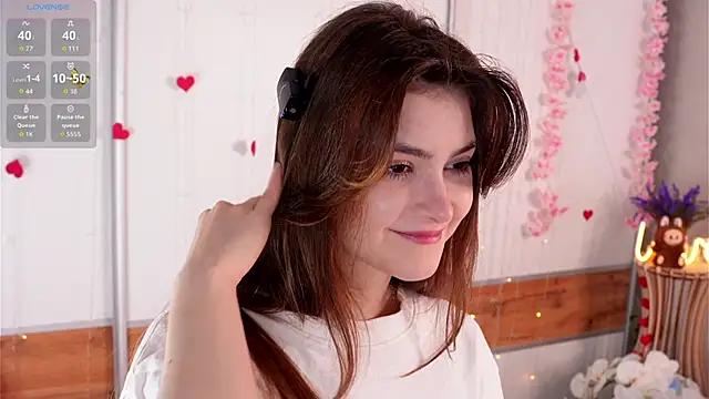 Snapshot of CherlyGuss chatting on 22, 6, 2026 CherlyGuss online show from 22, 6, 2026