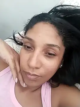 Snapshot of maia_lion chatting on 1, 5, 2026 maia lion online show from 1, 5, 2026
