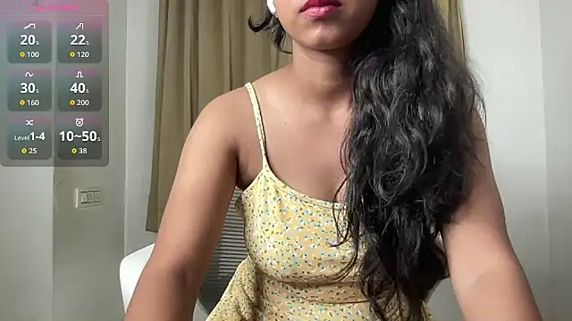 Snapshot of Gorgeous_Sarahh chatting on 16, 5, 2026 Gorgeous Sarahh online show from 16, 5, 2026