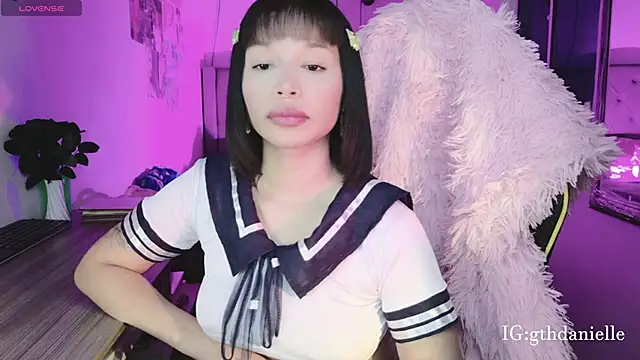 goth Valentinna online show from 9, 4, 2026