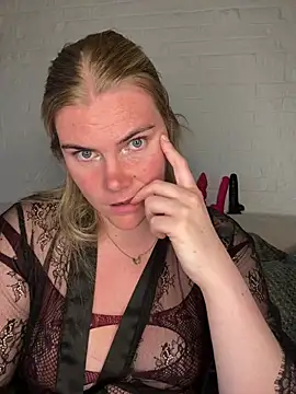 Snapshot of SexyBlondJoanna-Exclusief chatting on 22, 4, 2026 SexyBlondJoanna-Exclusief online show from 22, 4, 2026