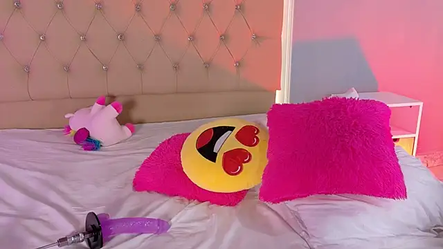 CandyRose   online show from 1, 4, 2026