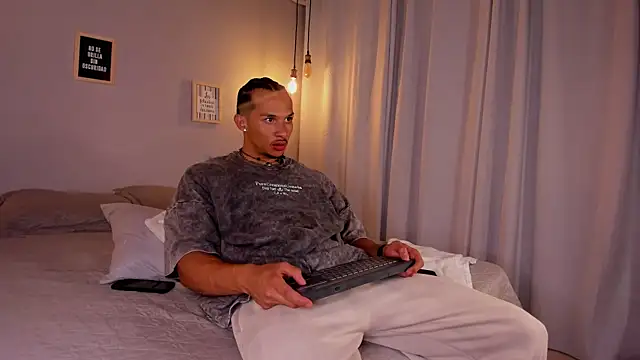 dominik drake online show from 29, 4, 2026