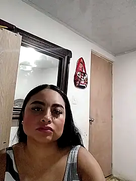 Aliceee bolton online show from 2, 4, 2026