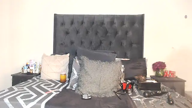 AdventuresLove7 online show from 14, 7, 2026