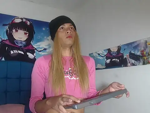 Snapshot of Nathaly_Sam chatting on 20, 4, 2026 Nathaly Sam online show from 20, 4, 2026