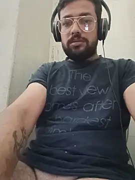 Snapshot of herochoclateboy chatting on 13, 6, 2026 herochoclateboy online show from 13, 6, 2026