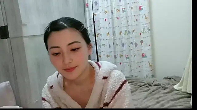 kaede 1122 online show from 5, 4, 2026