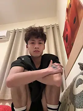 Snapshot of sexyboy-3525 chatting on 10, 4, 2026 sexyboy-3525 online show from 10, 4, 2026