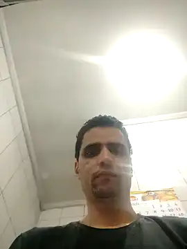 Snapshot of garotosapequinha chatting on 11, 4, 2026 garotosapequinha online show from 11, 4, 2026
