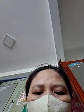 Snapshot of Yummy_9x chatting on 19, 6, 2026 Yummy 9x online show from 19, 6, 2026