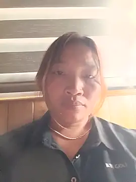 Snapshot of cat-kat chatting on 24, 5, 2026 cat-kat online show from 24, 5, 2026