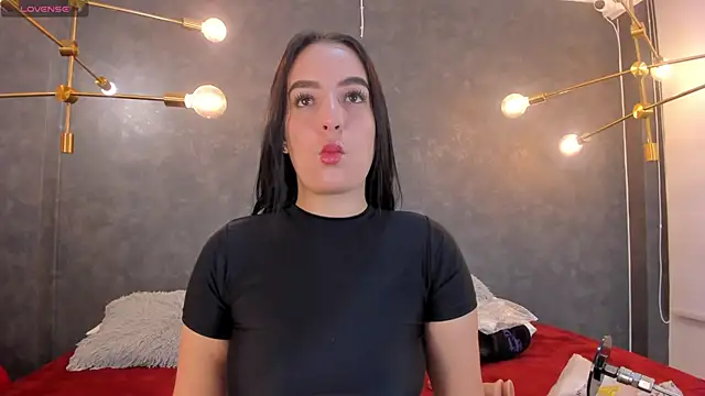 Snapshot of jazlin_angels3 chatting on 25, 6, 2026 jazlin angels3 online show from 25, 6, 2026