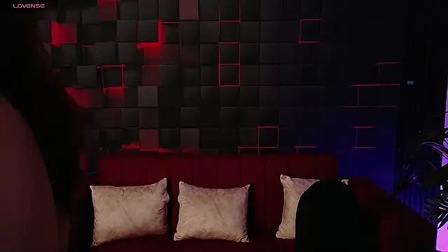 TiffanyCherry  online show from 27, 4, 2026
