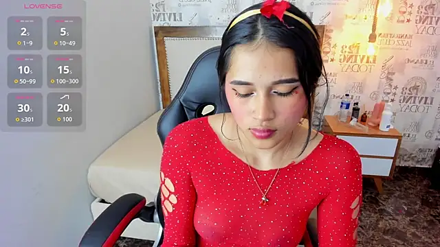 PALOMA ALVES online show from 2, 6, 2026