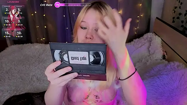unburnedgirl online show from 15, 4, 2026