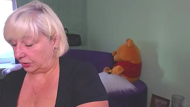 Milane Milky online show from 9, 6, 2026