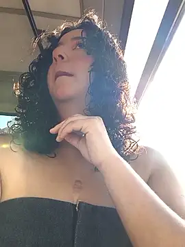 bella swwan  online show from 4, 4, 2026