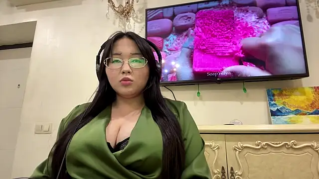Feylinmay online show from 24, 4, 2026