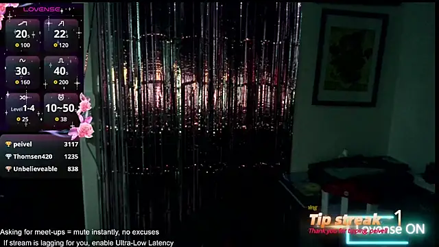 Snapshot of CutieTracer chatting on 7, 5, 2026 CutieTracer online show from 7, 5, 2026