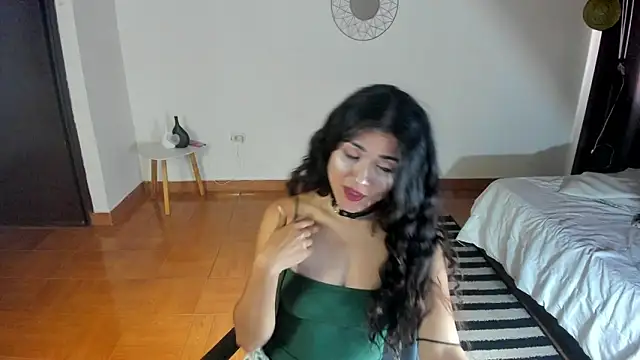 FreyaRouge online show from 30, 4, 2026
