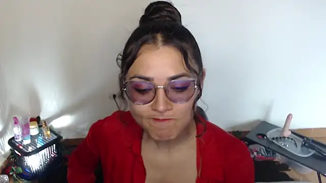 Snapshot of FreyaRouge chatting on 12, 6, 2026 FreyaRouge online show from 12, 6, 2026