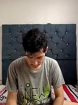 Snapshot of Ian-yin08 chatting on 5, 4, 2026 Ian-yin08 online show from 5, 4, 2026