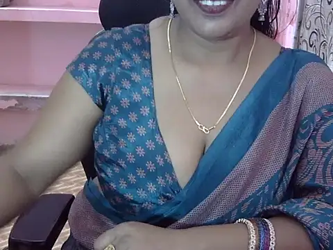 Snapshot of Rubi_012 chatting on 11, 4, 2026 Rubi 012 online show from 11, 4, 2026