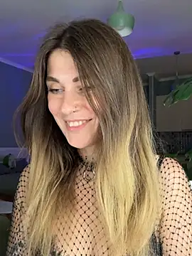 Rita Tease online show from 4, 7, 2026