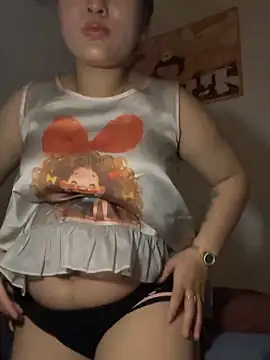 Snapshot of Lina-Naughty chatting on 21, 5, 2026 Lina-Naughty online show from 21, 5, 2026