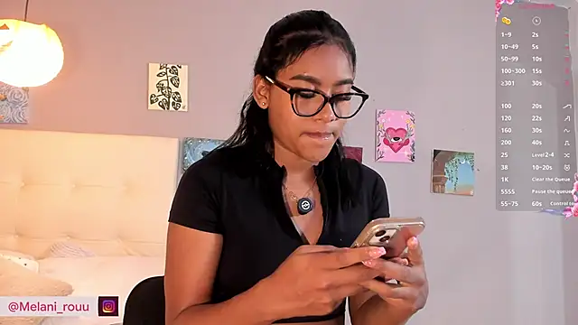 Melaniaa Roussee online show from 22, 5, 2026