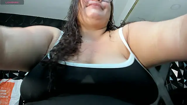 Snapshot of AbbyRogers1 chatting on 28, 5, 2026 AbbyRogers1 online show from 28, 5, 2026
