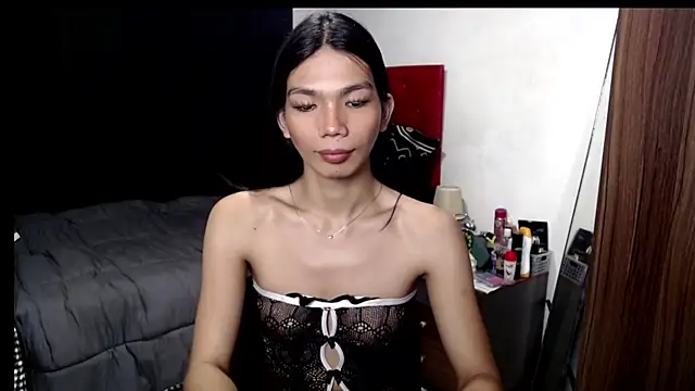 hikarilust23xx online show from 9, 6, 2026