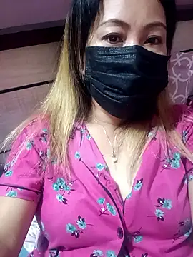 Bristy BigBoobs online show from 16, 4, 2026
