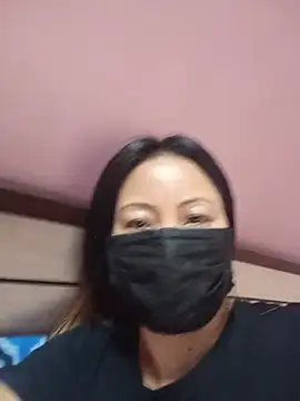 Bristy BigBoobs online show from 18, 5, 2026