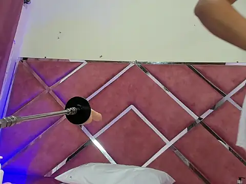 Snapshot of SofiaMendez1_ chatting on 5, 4, 2026 SofiaMendez1 online show from 5, 4, 2026